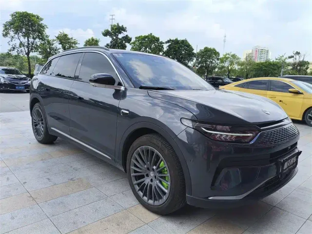 Leapmotor C11 — Фото автомобиля 3