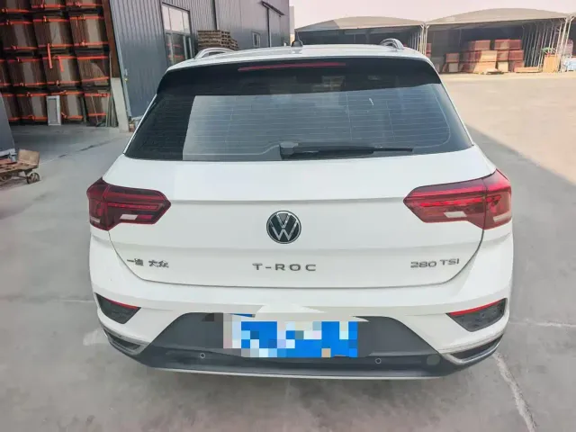 Volkswagen T-Roc — Фото автомобиля 11