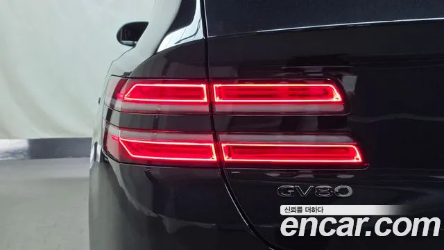 Genesis GV80 2.5T Бензин AWD — Фото автомобиля 22