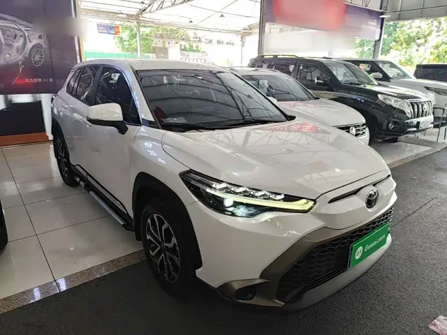 Toyota Frontlander — Фото автомобиля 3