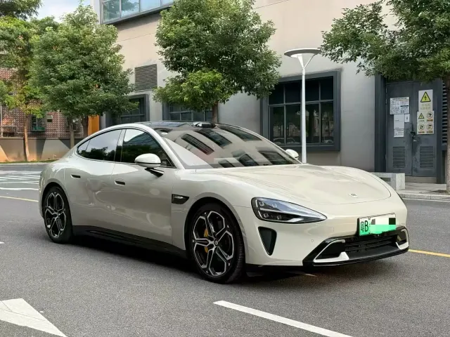 Xiaomi SU7 — Фото автомобиля 5