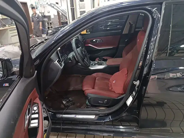 BMW 3 Series — Фото автомобиля 19