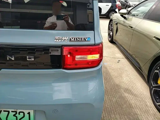 Wuling Hongguang Mini EV — Фото автомобиля 7