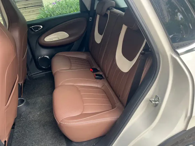 Wuling Bingo — Фото автомобиля 12