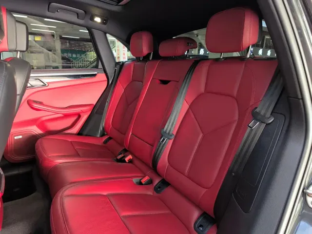 Porsche Macan — Фото автомобиля 17