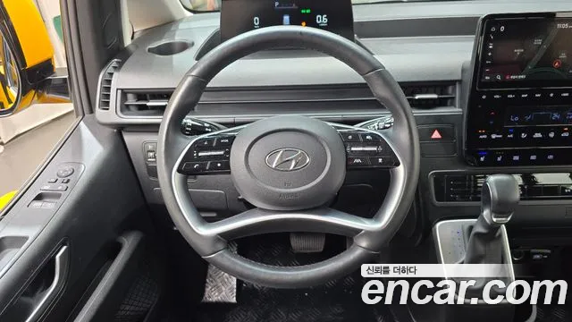 Hyundai Staria Staria L3.5 Школьный автобус — Фото автомобиля 13