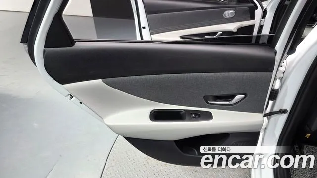 Hyundai AVANTE Modern — Фото автомобиля 6