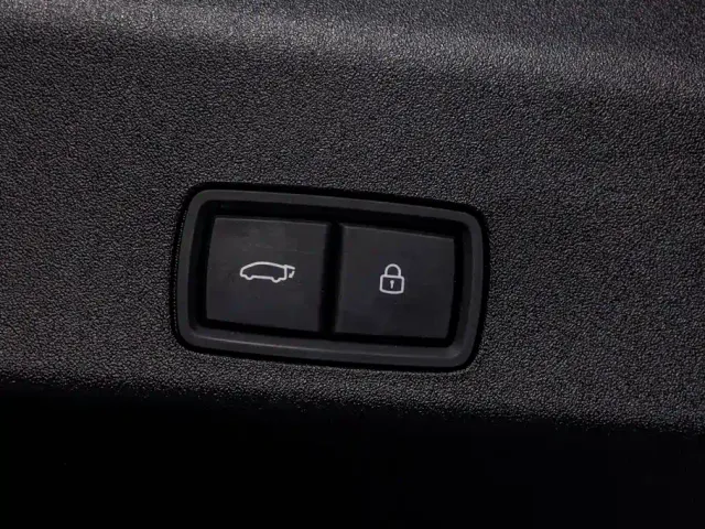 Li Auto MEGA — Фото автомобиля 8
