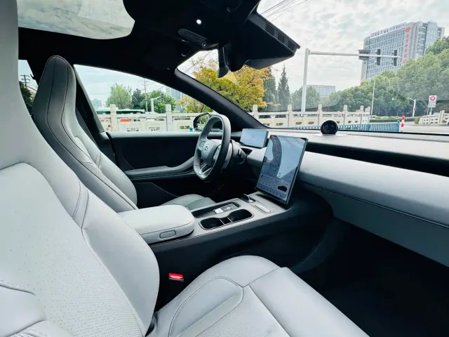 Nio ET5 Touring — Фото автомобиля 9