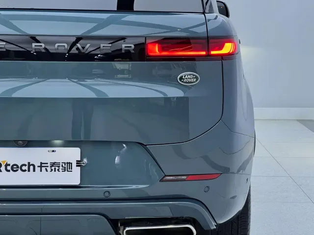 Land Rover Range Rover Sport — Фото автомобиля 5