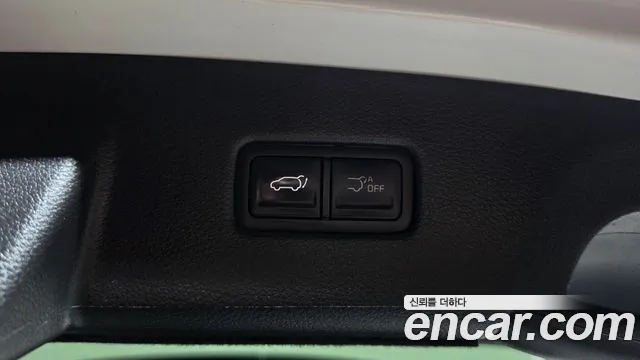 Kia Carnival Generation 4 — Фото автомобиля 17