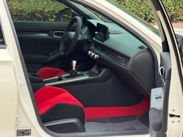 Honda Civic — Фото автомобиля 24