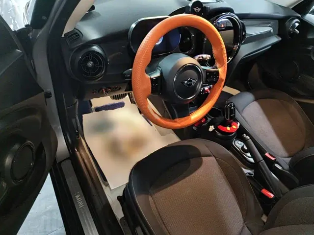 MINI Hatch — Фото автомобиля 15