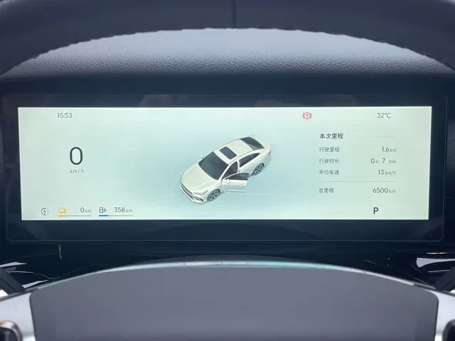 Geely Galaxy Stellar 6 — Фото автомобиля 14