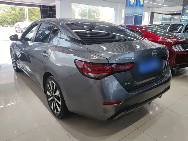 Nissan Sylphy — Фото автомобиля 4