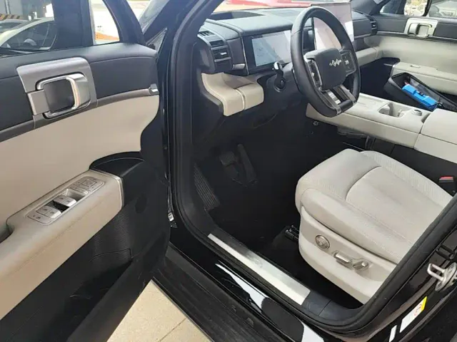 BYD FangChengBao Titanium 7 — Фото автомобиля 15