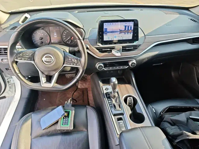 Nissan Teana — Фото автомобиля 9