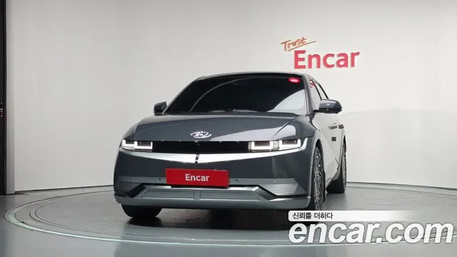 Hyundai Ioniq 5 — Фото автомобиля 3