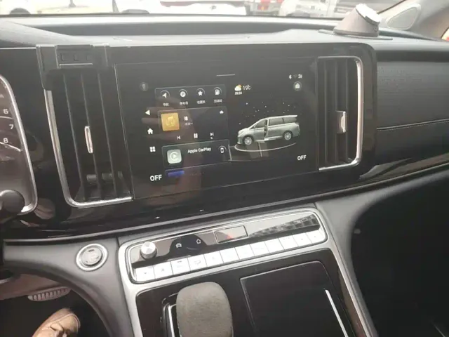 GAC Trumpchi M8 — Фото автомобиля 12