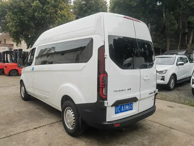 Ford Transit — Фото автомобиля 6