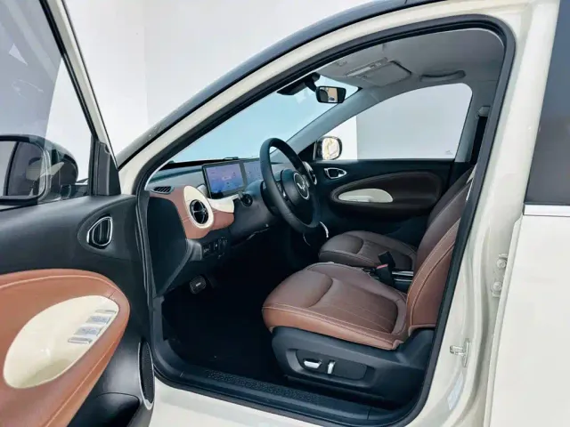 Wuling Bingo — Фото автомобиля 13