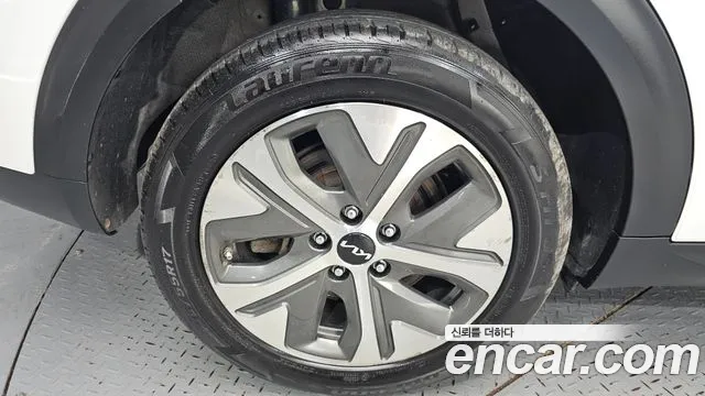 Kia Niro Niro Plus Earth — Фото автомобиля 5