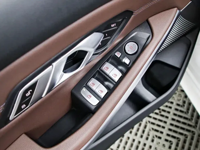 BMW 3 Series — Фото автомобиля 6
