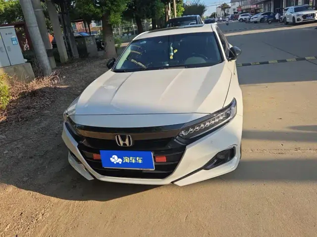 Honda Accord — Фото автомобиля 2