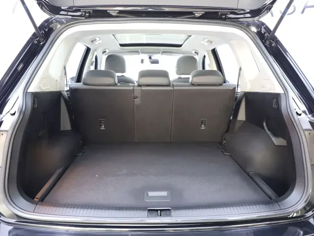 Volkswagen Tiguan L — Фото автомобиля 16