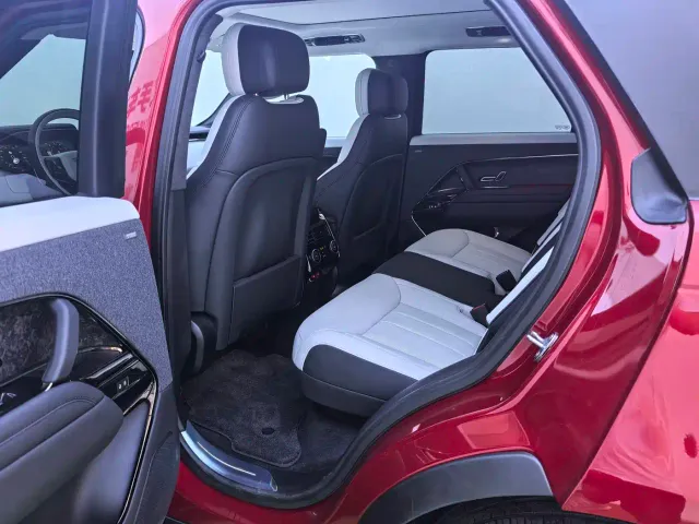 Land Rover Range Rover Sport — Фото автомобиля 9