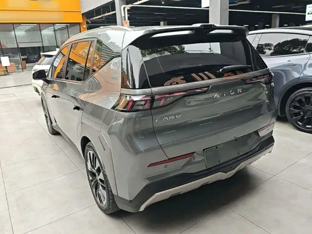 GAC Aion Y — Фото автомобиля 4