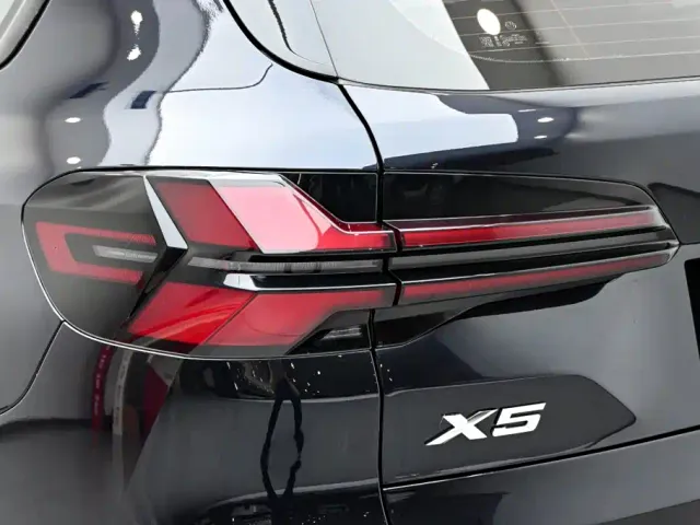 BMW X5 — Фото автомобиля 10