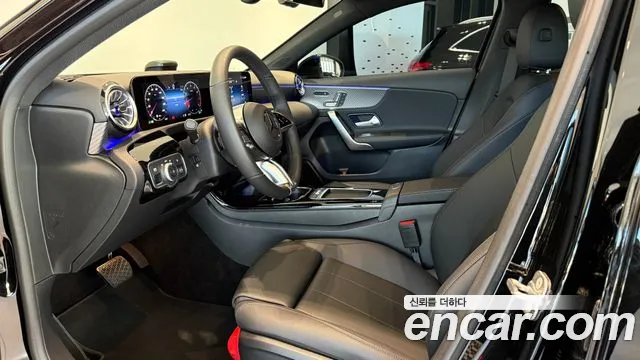 Mercedes-Benz A-Class W177 — Фото автомобиля 19