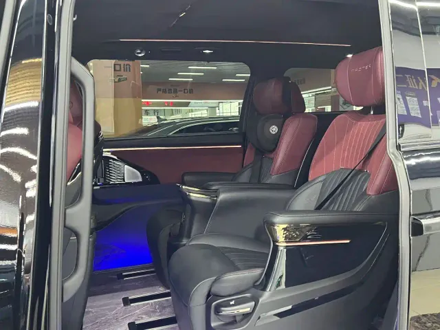 GAC Trumpchi M8 — Фото автомобиля 6