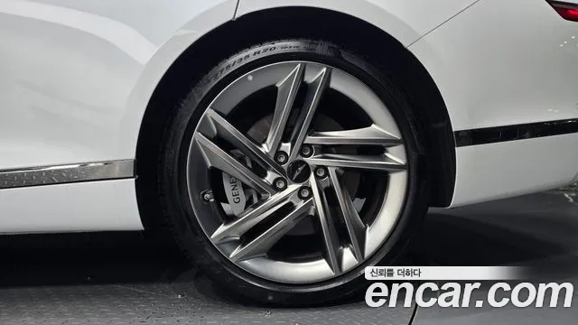 Genesis G80 Бензин 3.5 турбо AWD — Фото автомобиля 20