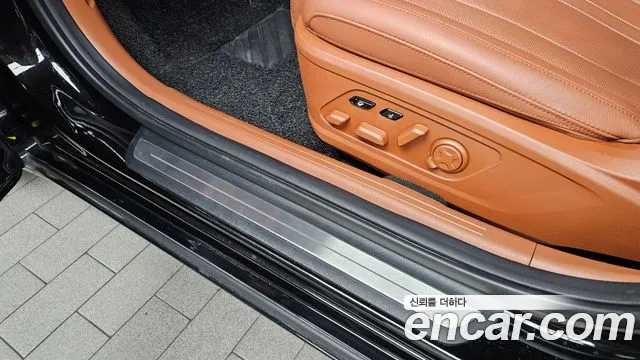 Kia K8 (New) Hybrid — Фото автомобиля 28