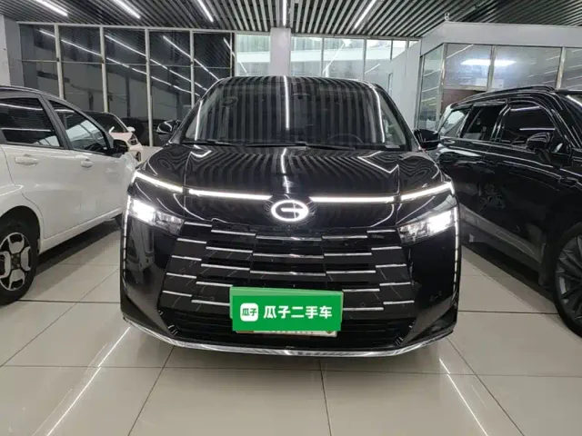 GAC Trumpchi E8 — Фото автомобиля 2