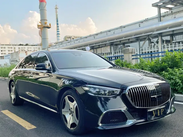 Mercedes-Benz S-Class — Фото автомобиля 4