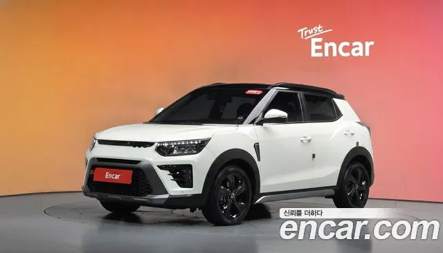 Фотография автомобиля — KGM Tivoli New