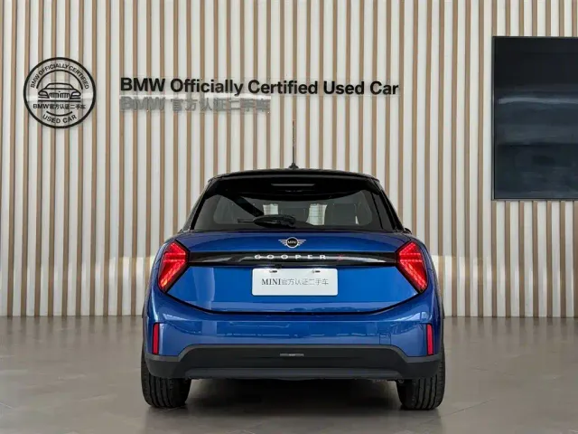 MINI Hatch — Фото автомобиля 4