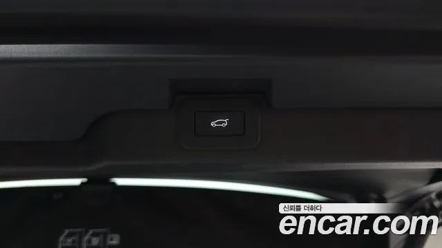 Land Rover Discovery — Фото автомобиля 18