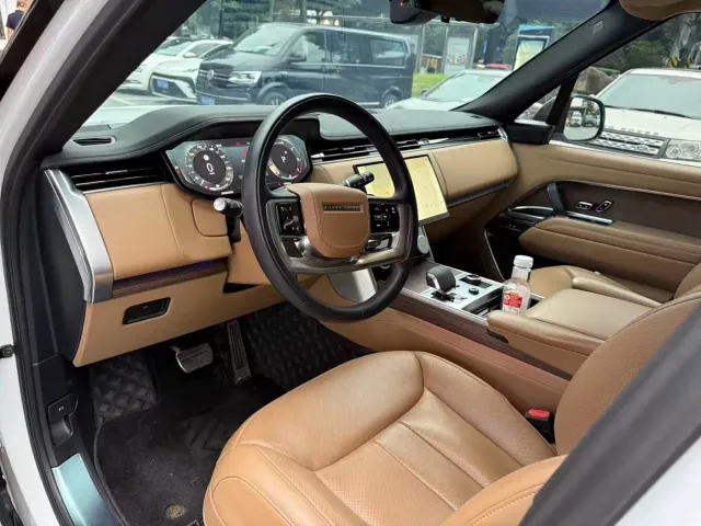 Land Rover Range Rover — Фото автомобиля 4