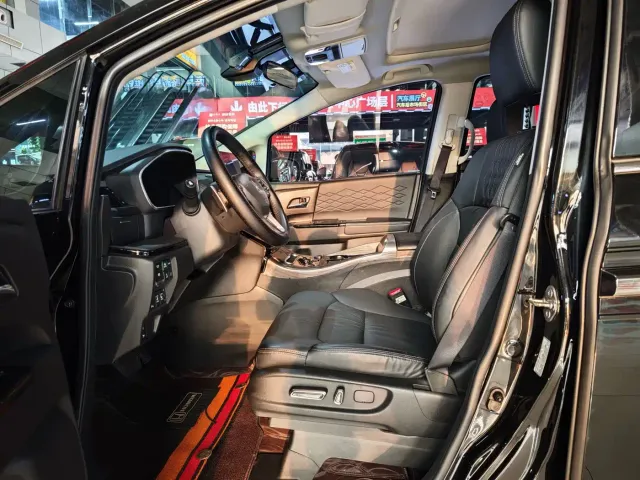 Honda Elysion — Фото автомобиля 12