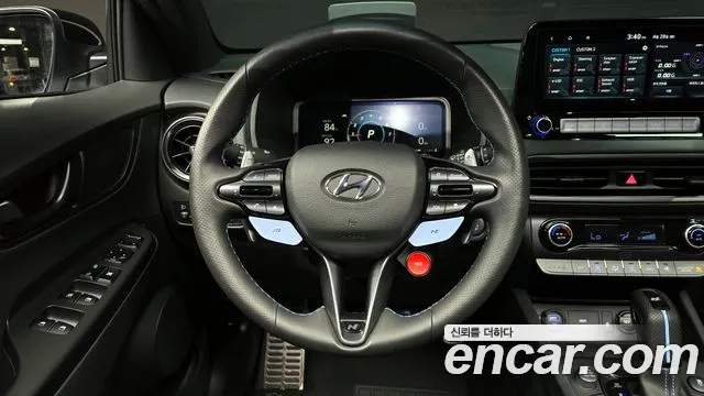 Hyundai Kona Новый Kona Бензин 2.0 2WD — Фото автомобиля 13