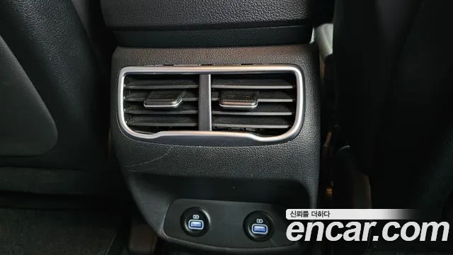 Hyundai Santafe — Фото автомобиля 27