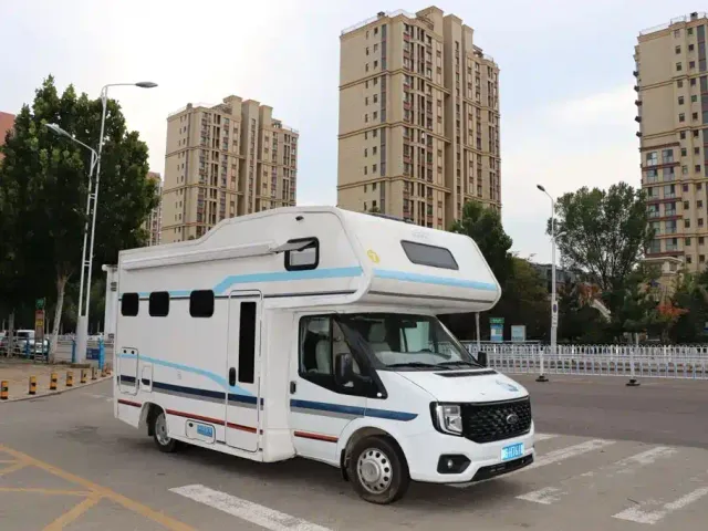 JMC Fushun — Фото автомобиля 2