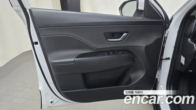 Hyundai Kona SX2 — Фото автомобиля 13