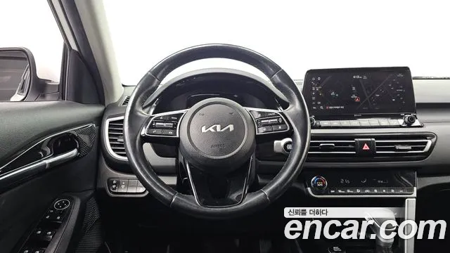 Kia Seltos — Фото автомобиля 13