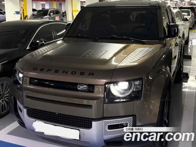 Land Rover Defender — Фото автомобиля 5