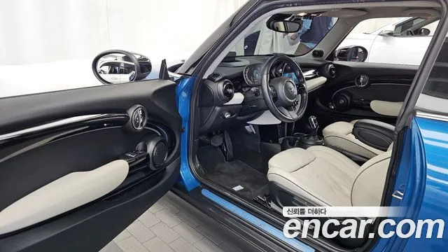 MINI Cooper — Фото автомобиля 15